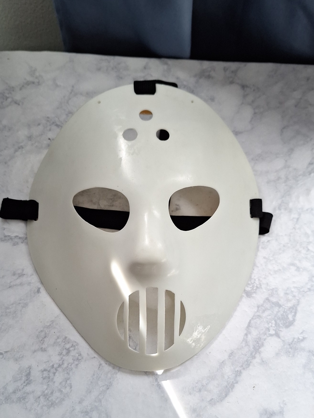 White LED Therapy Facial Mask - Adjustable Straps